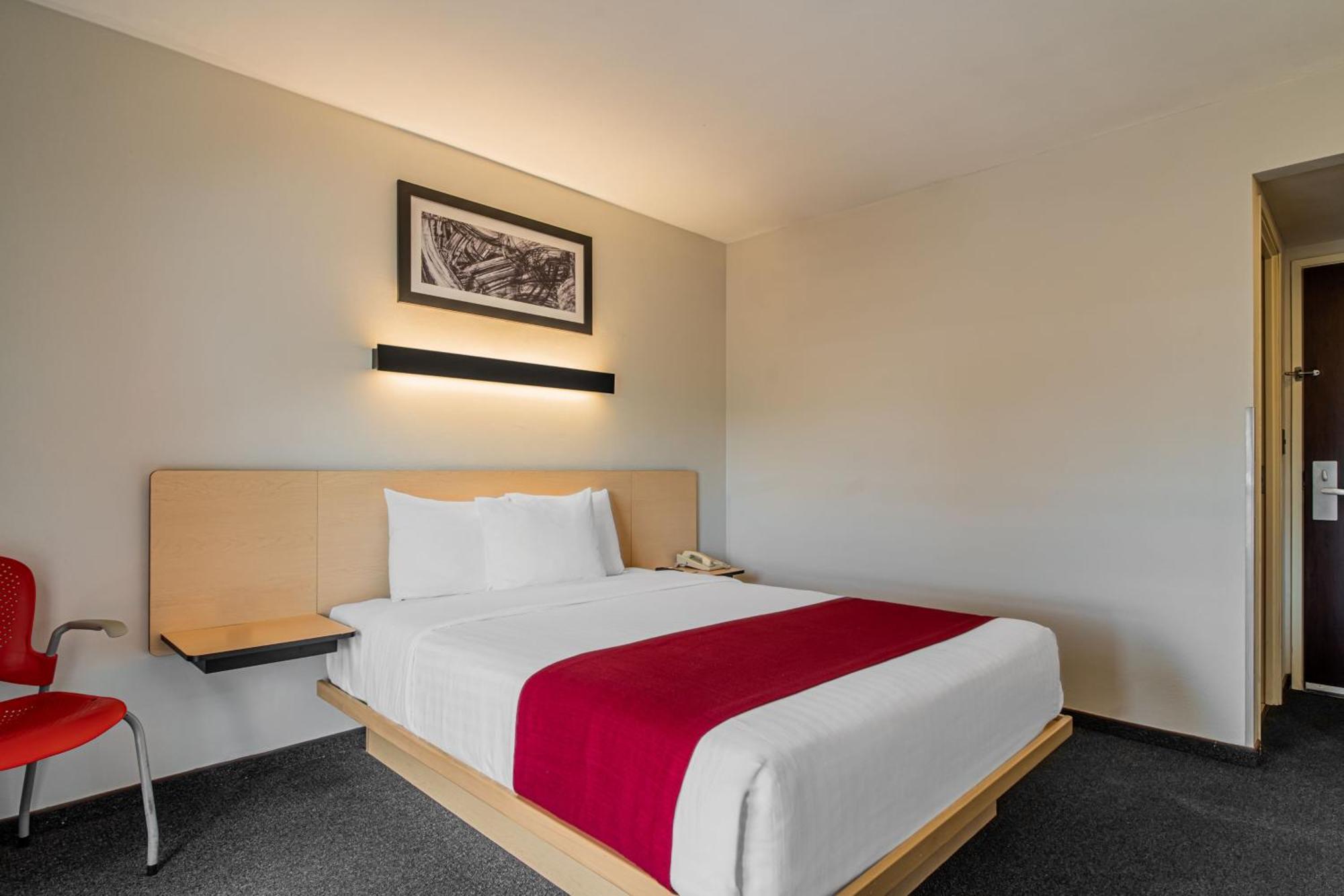 City Express By Marriott Queretaro Jurica المظهر الخارجي الصورة