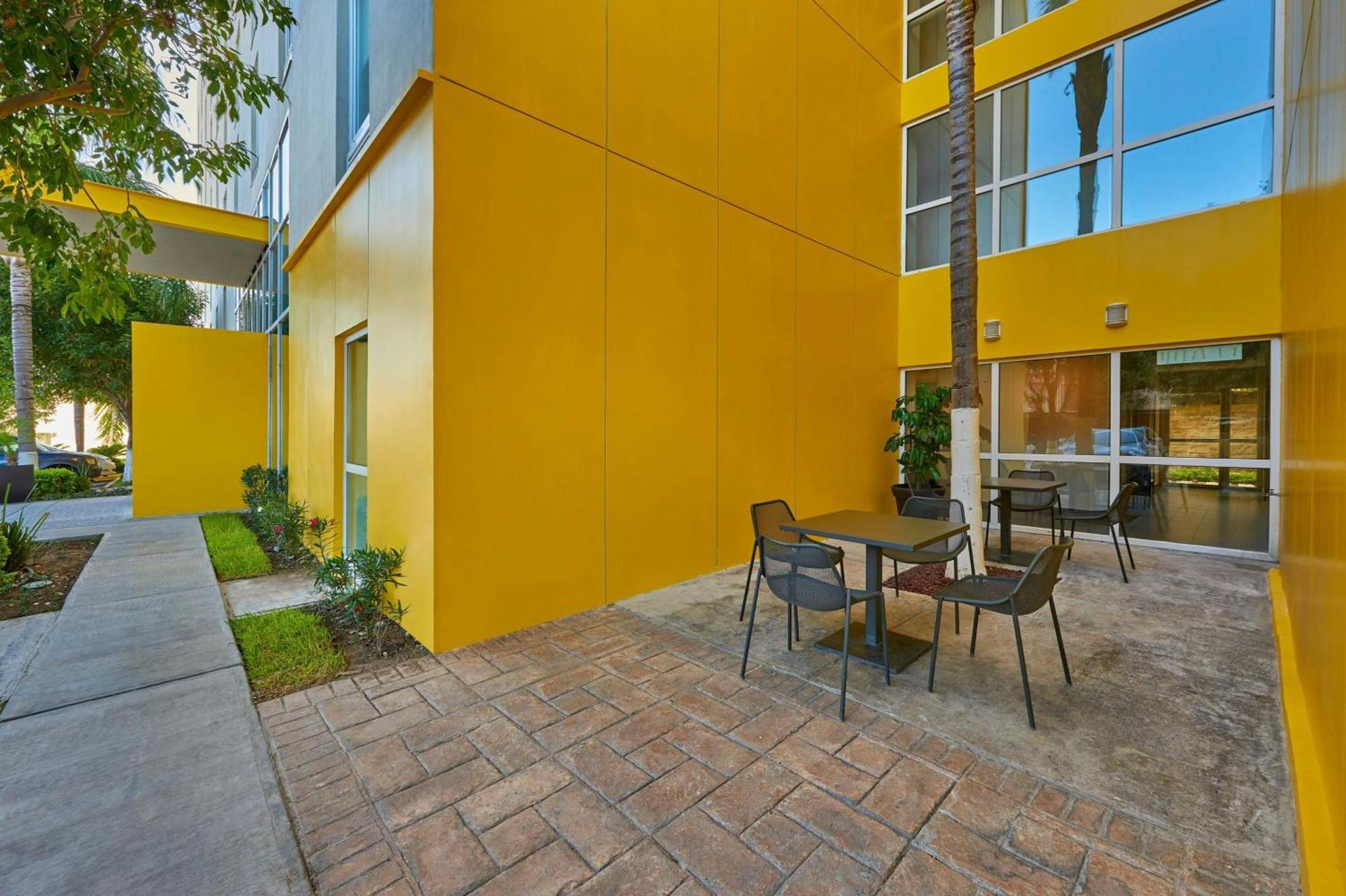 City Express By Marriott Queretaro Jurica المظهر الخارجي الصورة