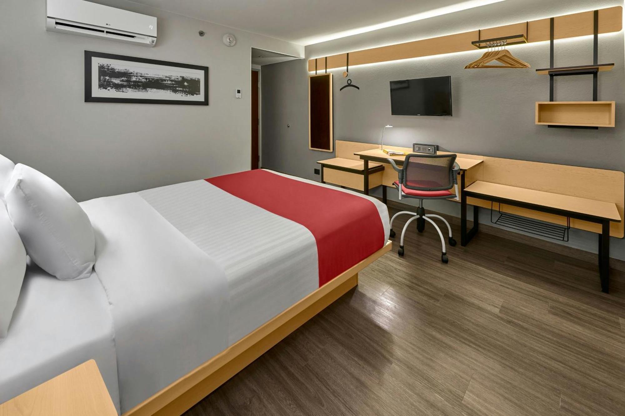City Express By Marriott Queretaro Jurica المظهر الخارجي الصورة